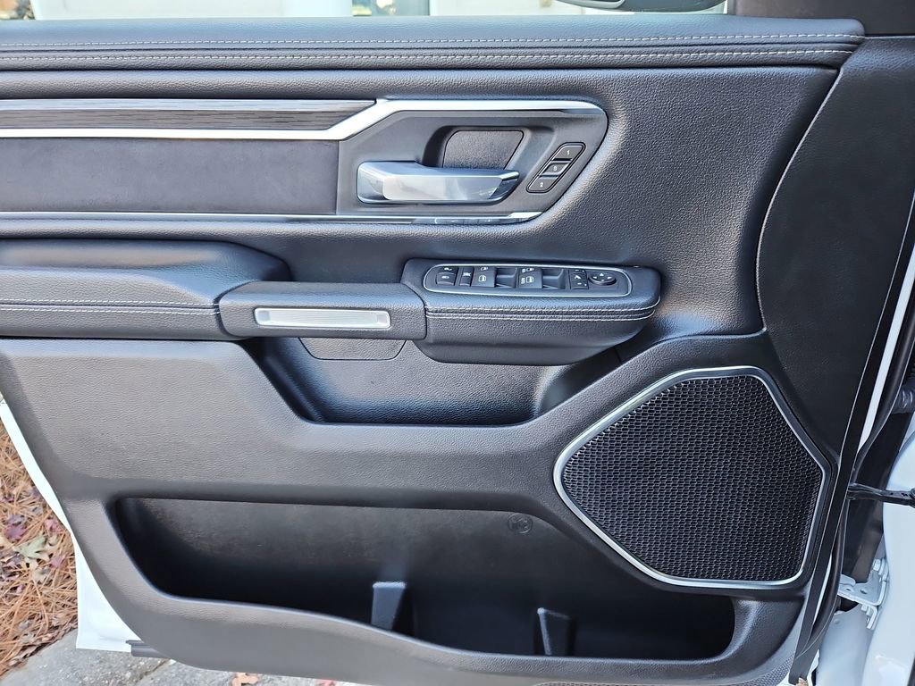Used 2024 RAM 1500 Laramie image 27