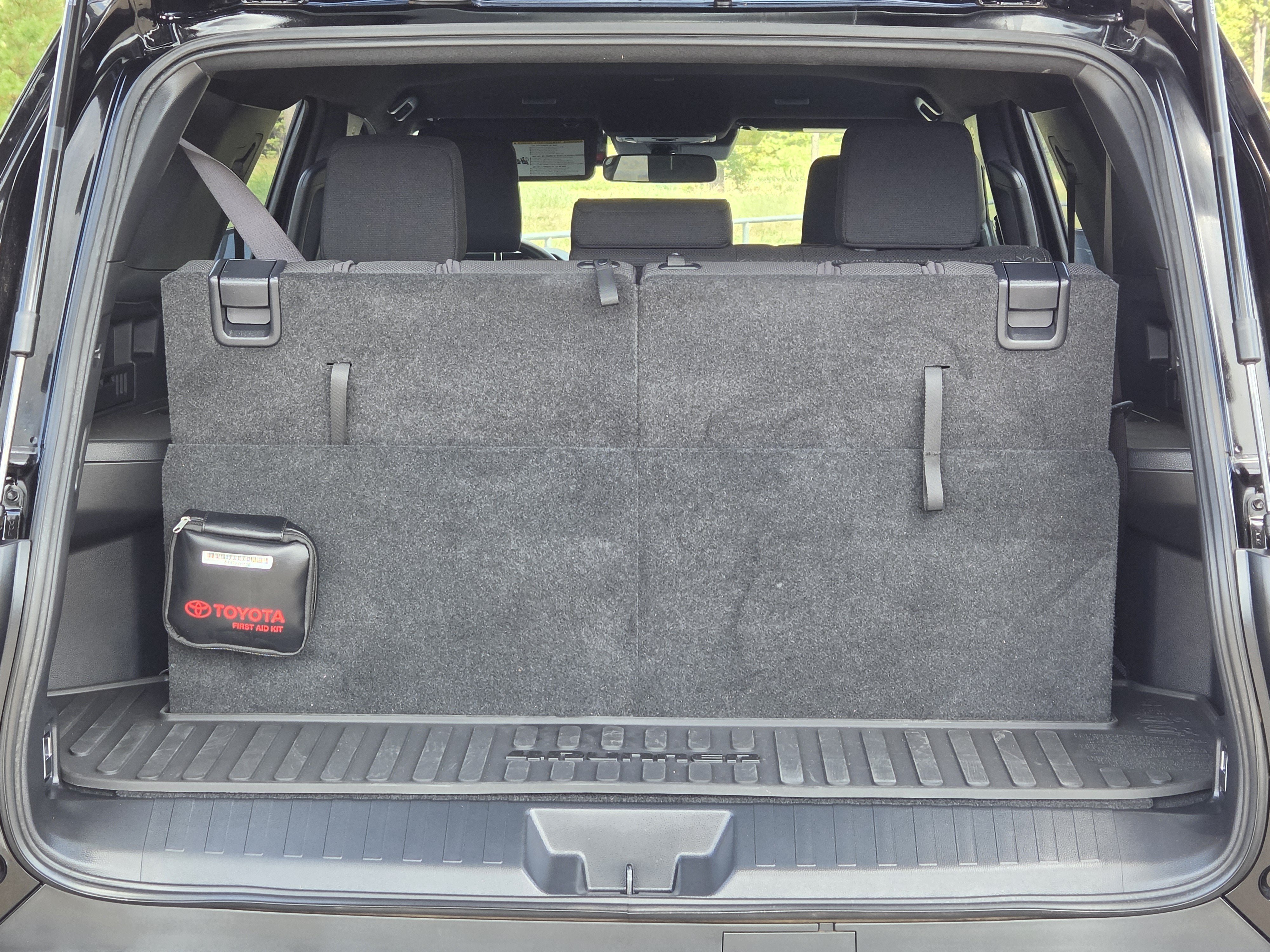 Used 2026 Toyota 4Runner SR5 RWD image 9