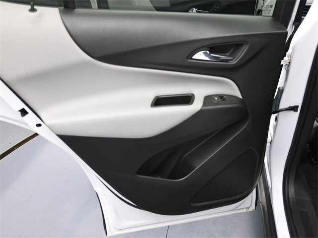 Used 2023 Chevrolet Equinox LS image 26