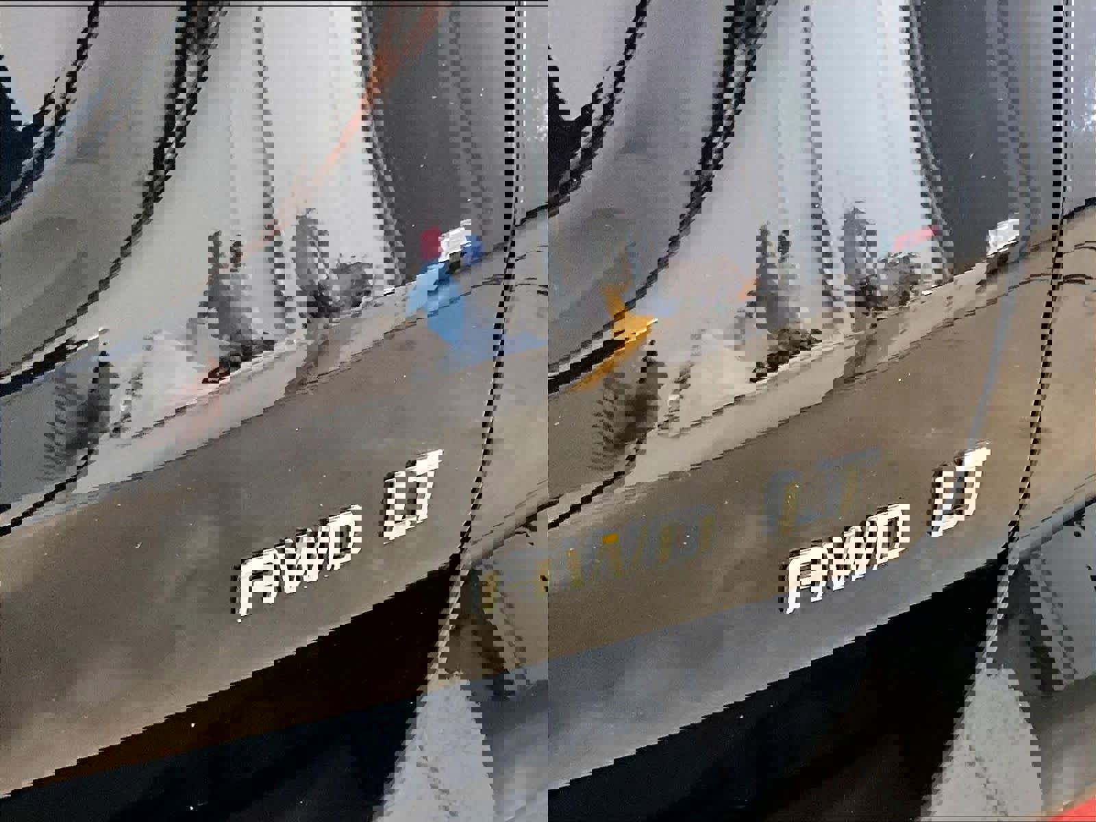 Used 2023 Chevrolet Equinox LT image 27