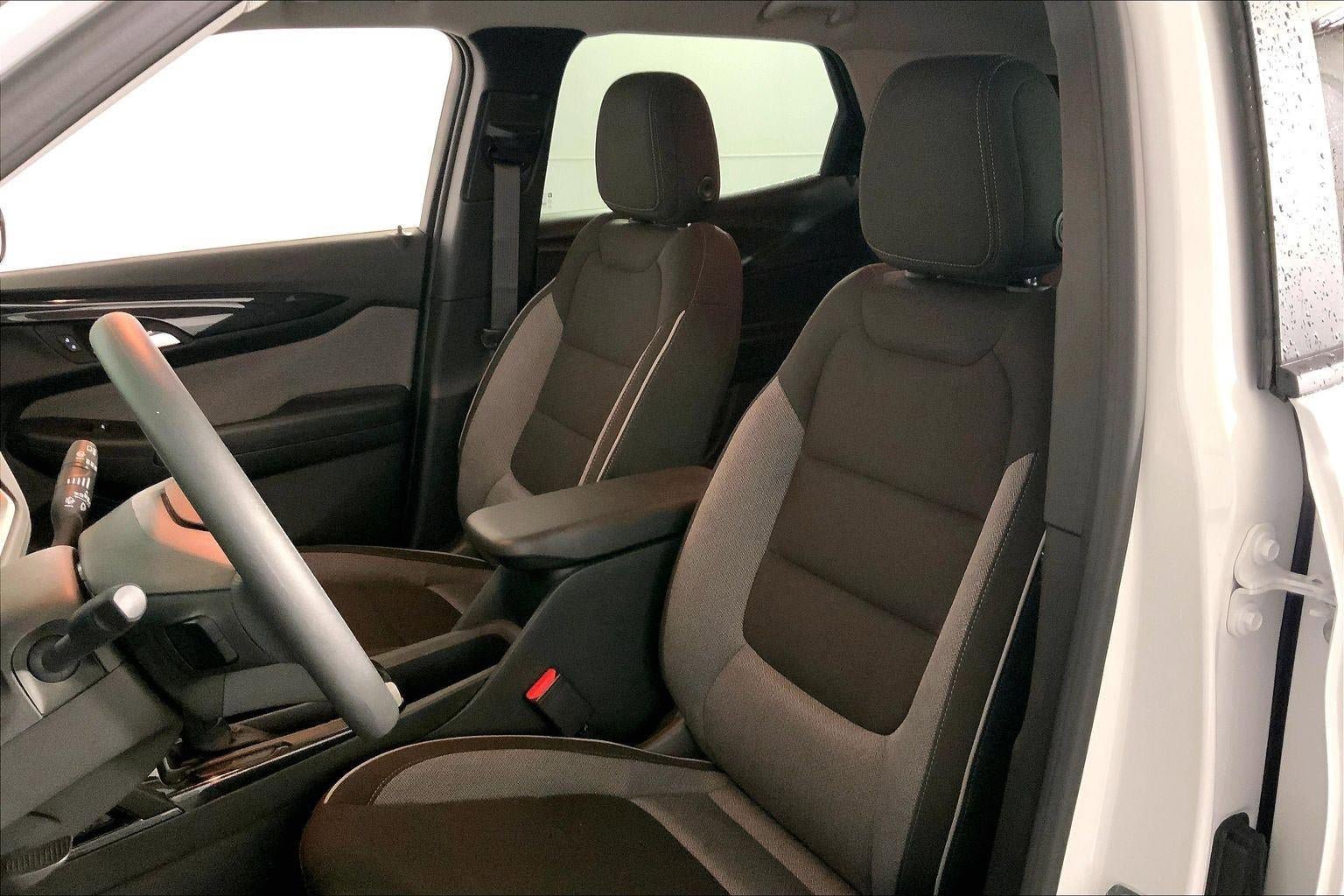 Used 2026 Chevrolet TrailBlazer LT w/ Driver Confidence Package image 22