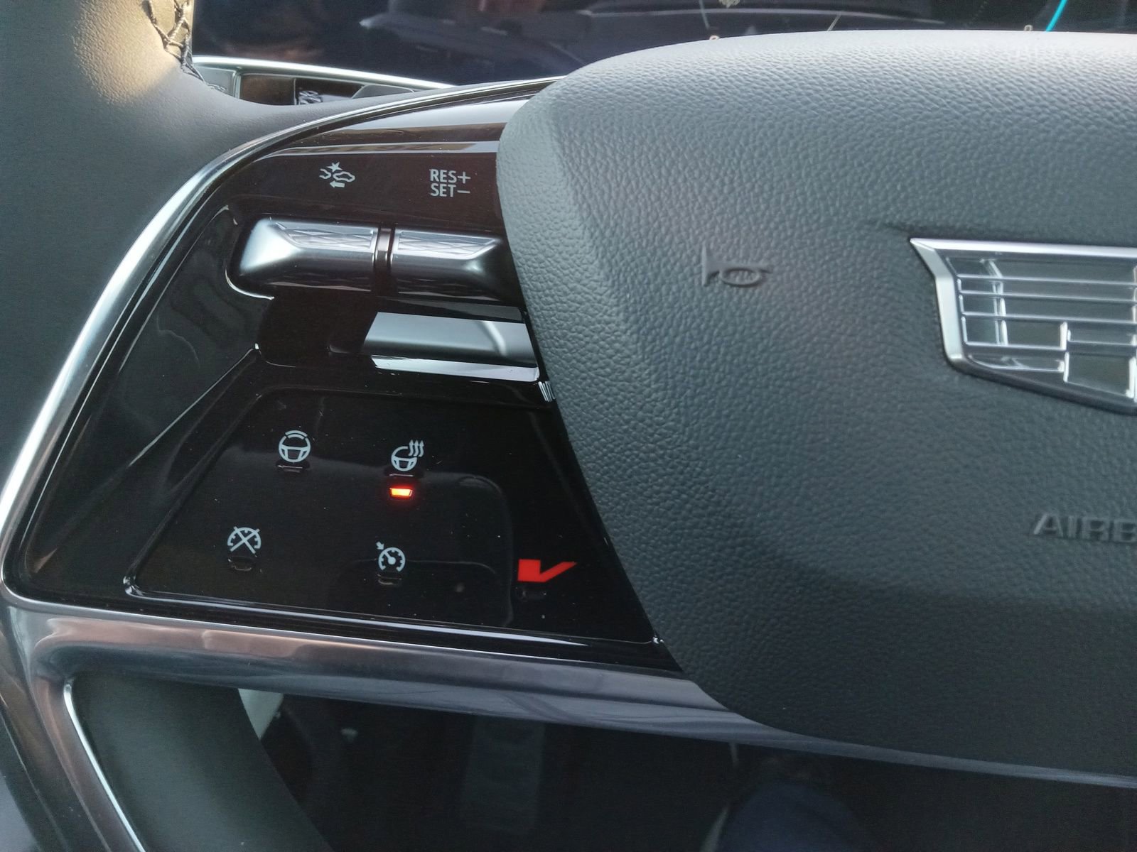 New 2026 Cadillac Vistiq Luxury image 20