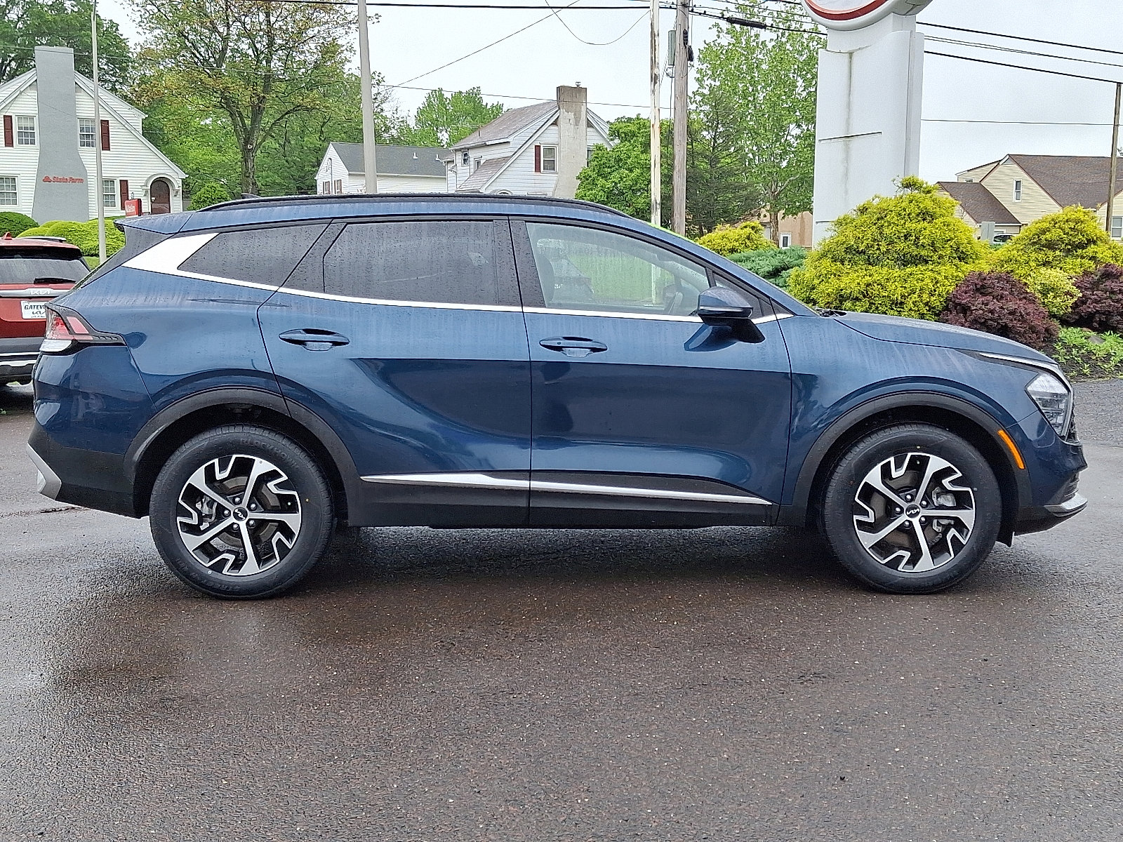 Used 2024 Kia Sportage EX w/ EX Premium Package image 7