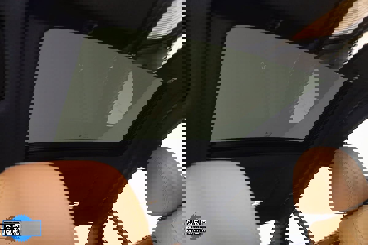 Used 2022 BMW 540i xDrive w/ M Sport Package image 11