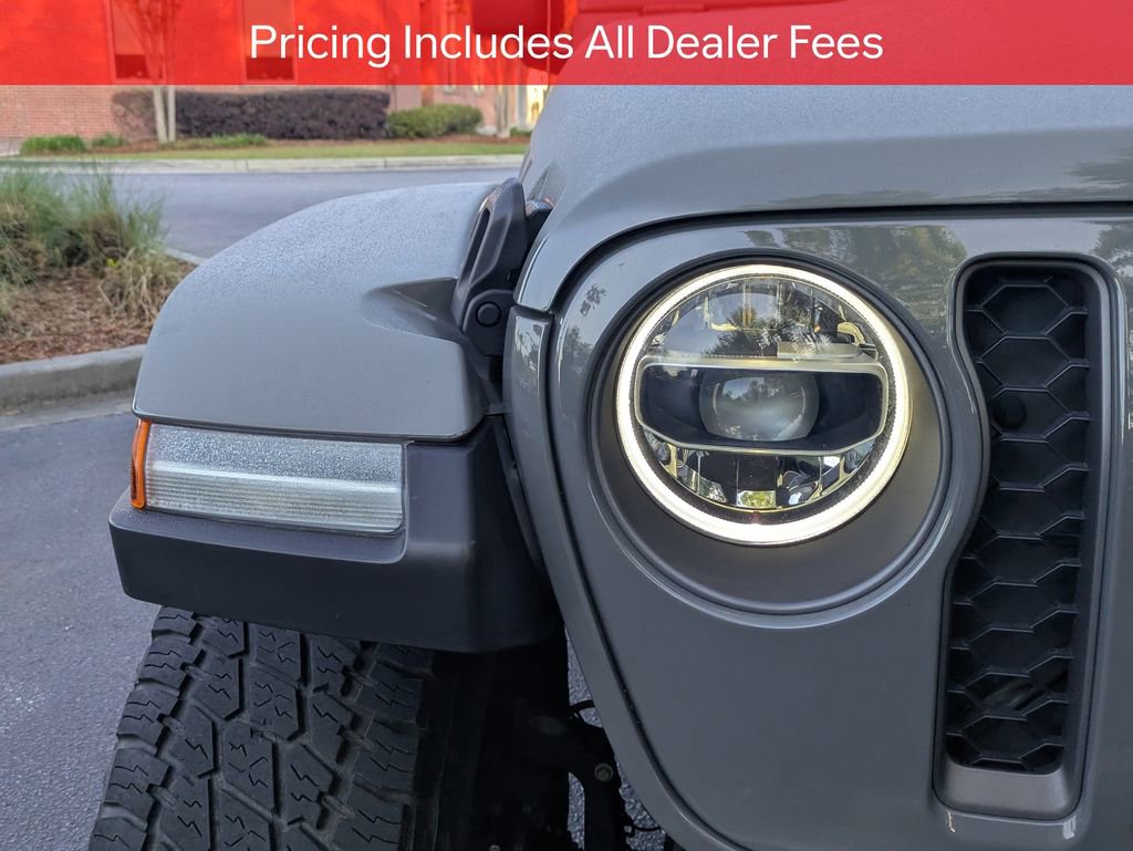 Used 2021 Jeep Wrangler Unlimited Rubicon AWD/4WD image 10