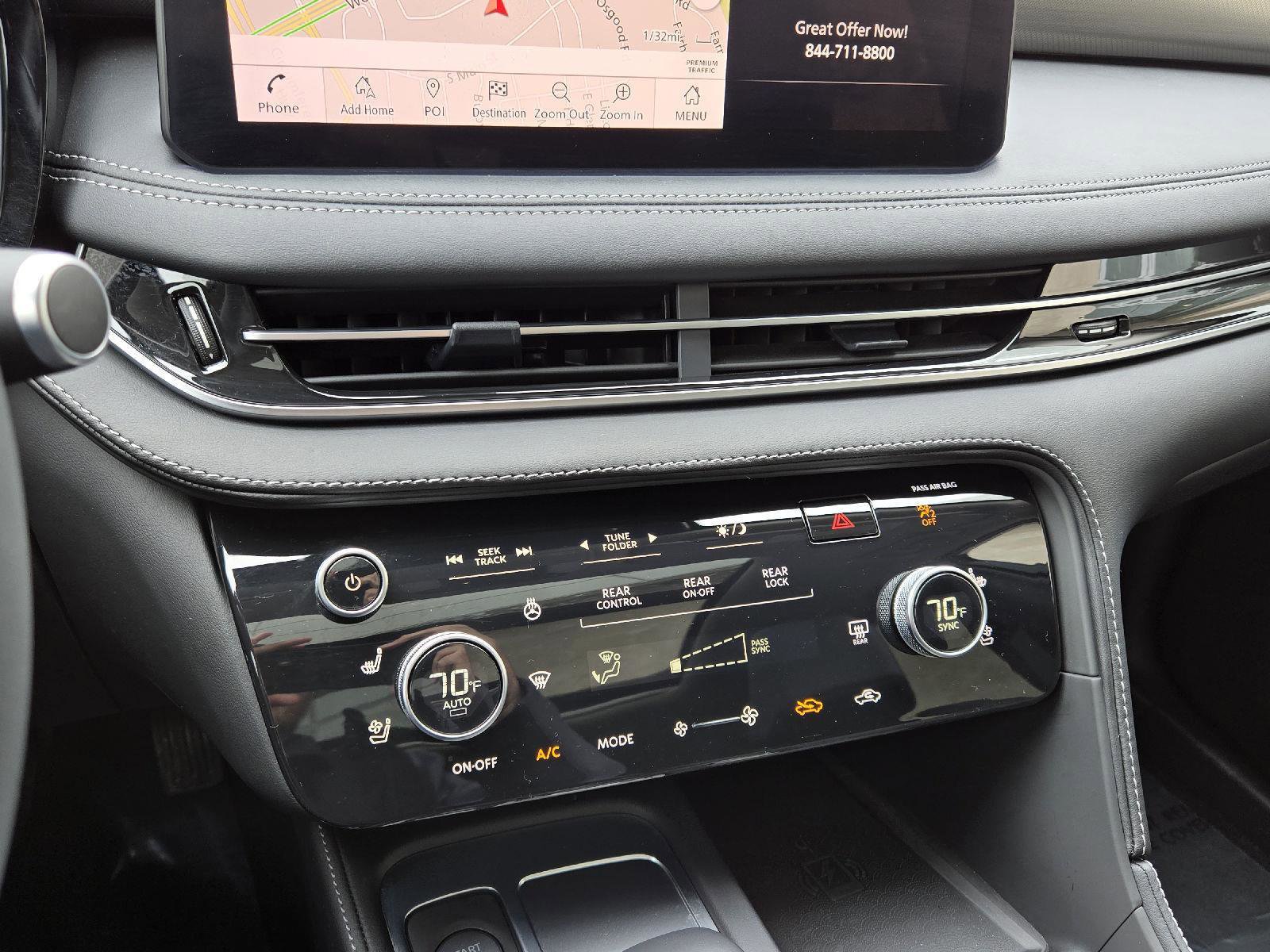 Certified 2025 INFINITI QX60 Luxe w/ Vision Package image 25