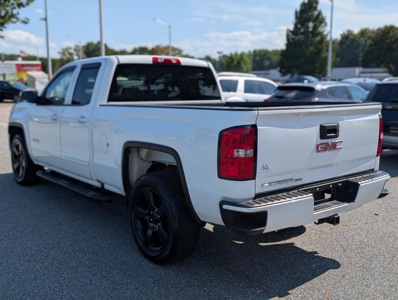 Used 2019 GMC Sierra 1500 Limited w/ Elevation Edition AWD/4WD image 4