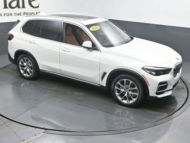 Used 2023 BMW X5 xDrive40i w/ Premium Package AWD/4WD image 37