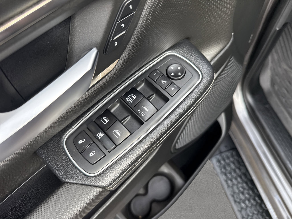 Used 2020 RAM 1500 Rebel w/ Rebel Level 2 Equipment Group AWD/4WD image 18
