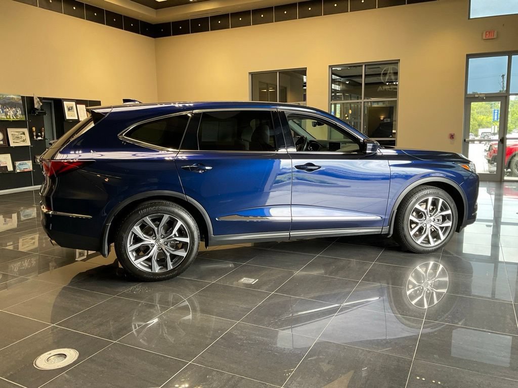 Certified 2024 Acura MDX w/ Technology Package AWD/4WD image 7