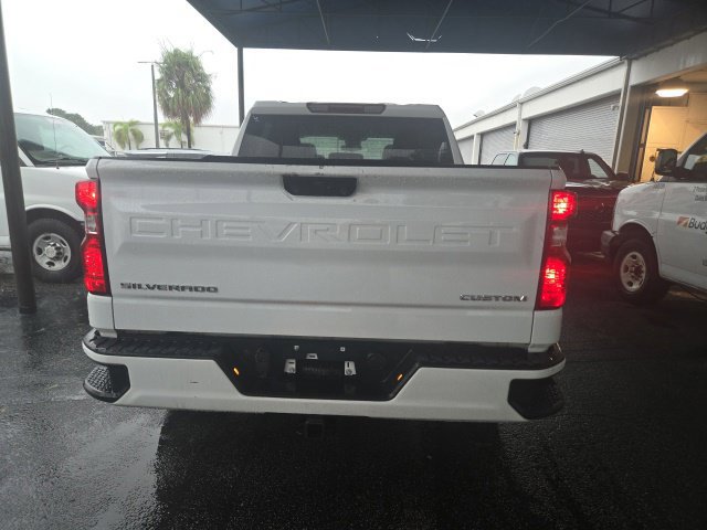 Used 2025 Chevrolet Silverado 1500 Custom RWD image 5