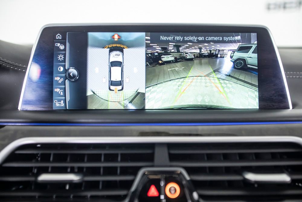 Used 2017 BMW 750i image 29