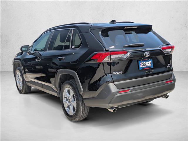 Used 2025 Toyota RAV4 LE AWD/4WD image 8