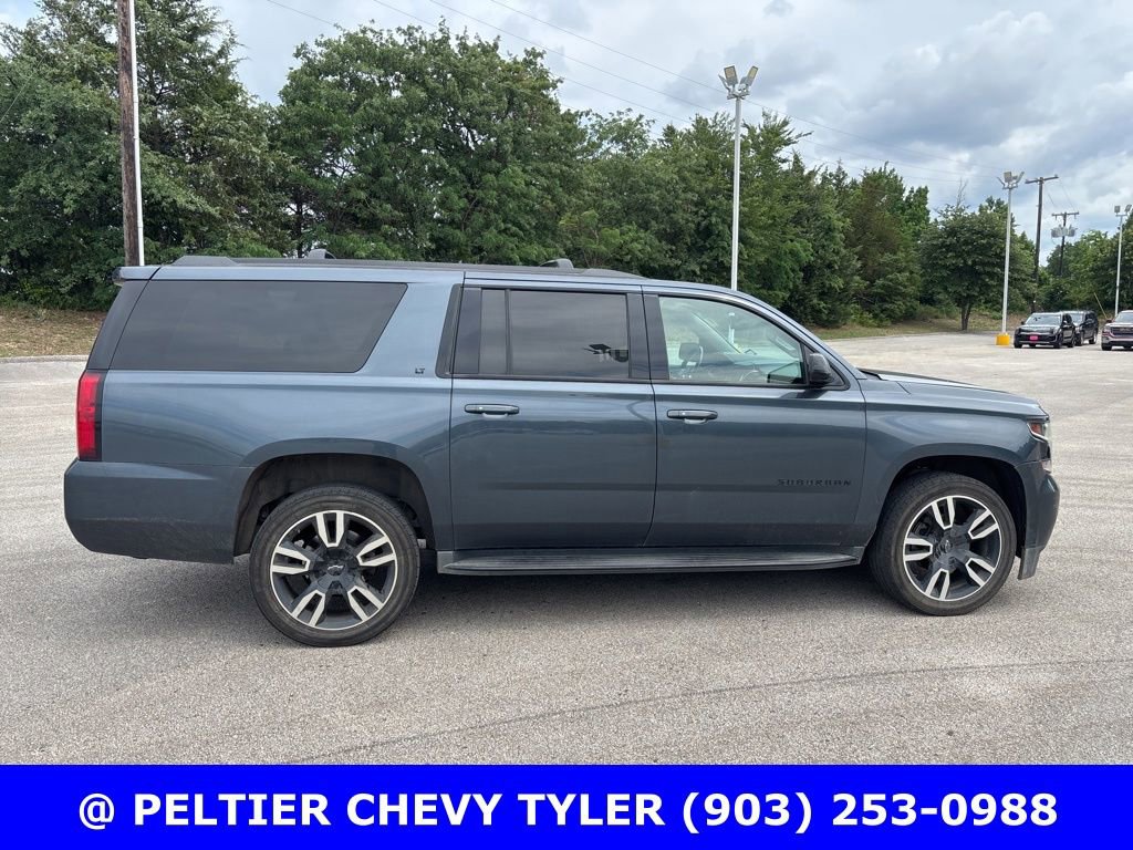 Used 2019 Chevrolet Suburban LT w/ RST Edition RWD image 8