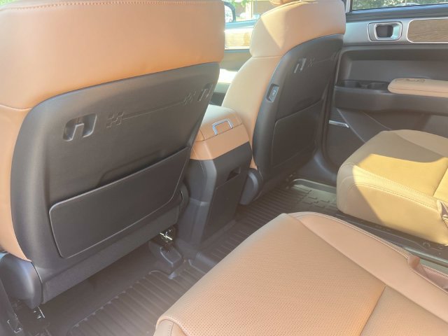 New 2027 Hyundai Santa Fe Calligraphy AWD/4WD image 19
