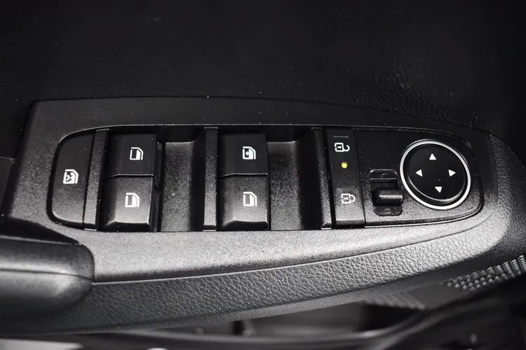 Used 2026 Kia Seltos LX FWD image 21