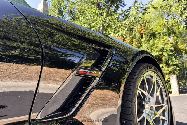 Used 2019 Chevrolet Corvette Grand Sport RWD image 46