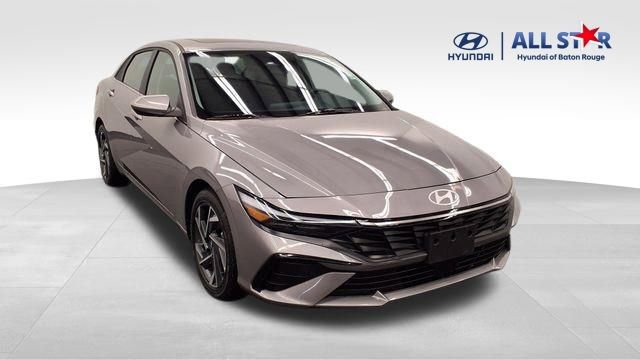 Used 2025 Hyundai Elantra SEL