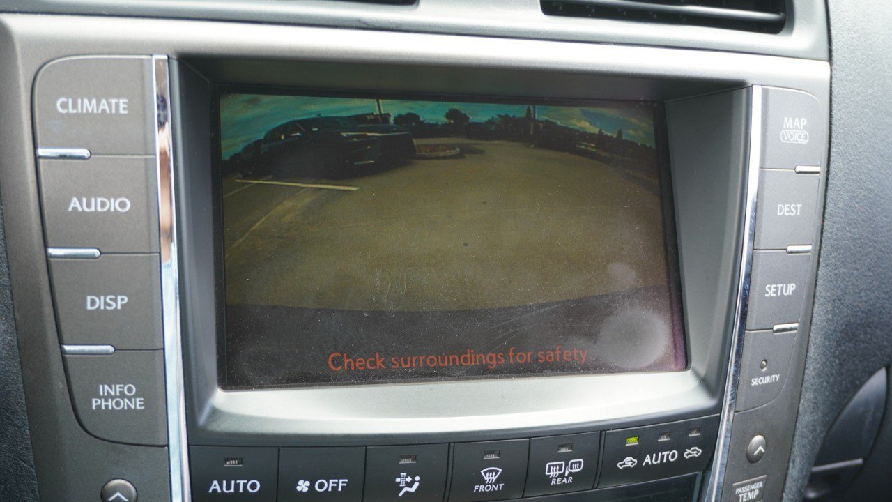 Used 2010 Lexus IS 350C RWD image 18