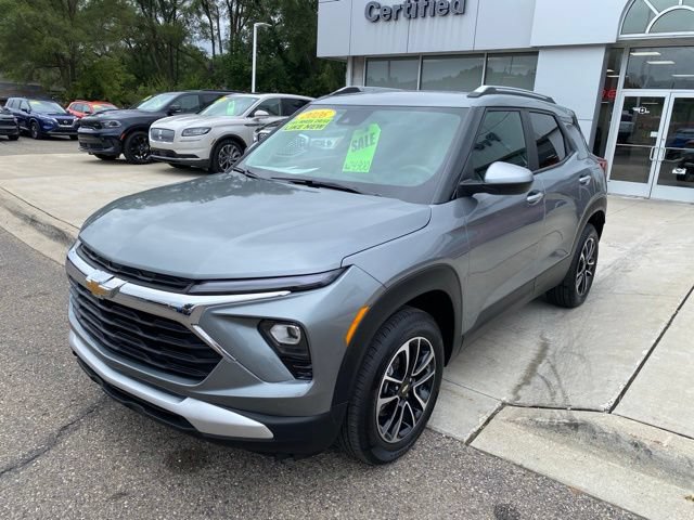 Used 2026 Chevrolet TrailBlazer LT AWD/4WD image 10