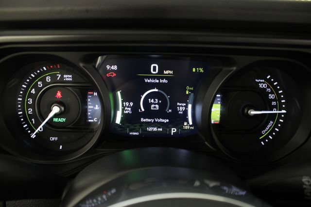 Used 2025 Jeep Wrangler Unlimited Sahara AWD/4WD image 11