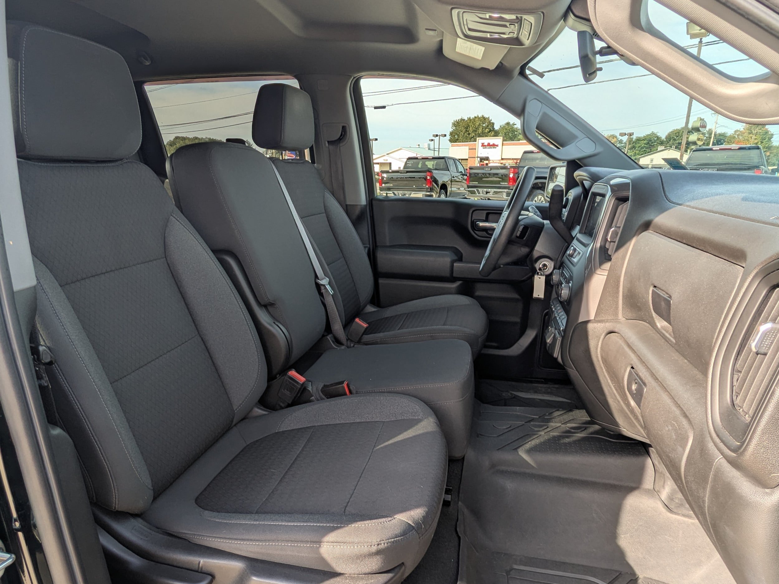 Used 2022 Chevrolet Silverado 1500 Custom w/ Rally Edition AWD/4WD image 15