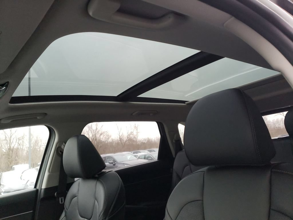 New 2026 Kia Sorento S w/ S Panoramic Sunroof Package FWD image 24
