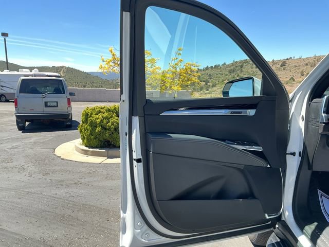 Used 2025 Cadillac Escalade Sport w/ LPO, ONYX Package AWD/4WD image 18