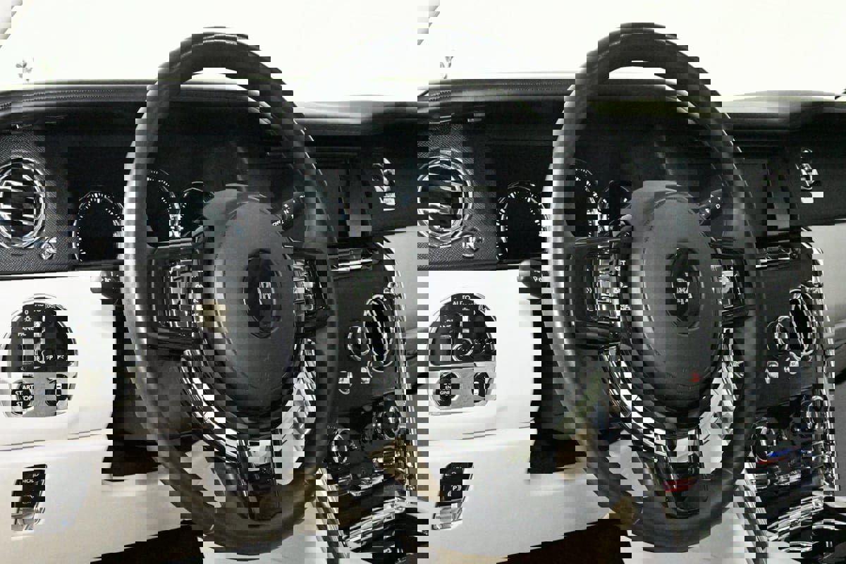 Used 2019 Rolls-Royce Cullinan image 6