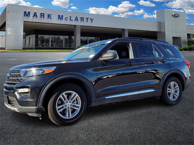 Used 2023 Ford Explorer XLT w/ Equipment Group 202A image 7