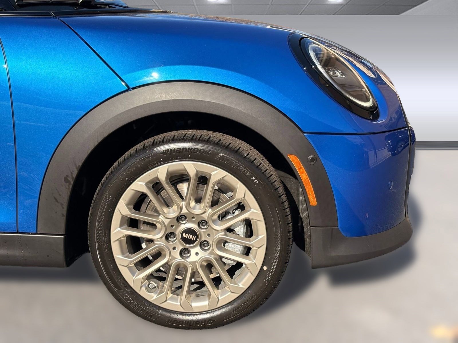 New 2026 MINI Cooper 4-Door Hardtop image 12