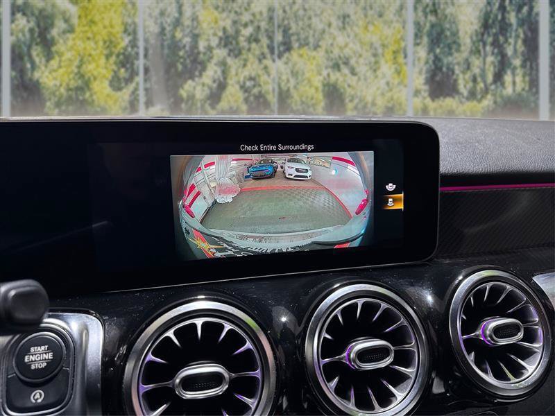 Used 2020 Mercedes-Benz GLB 250 4MATIC image 27
