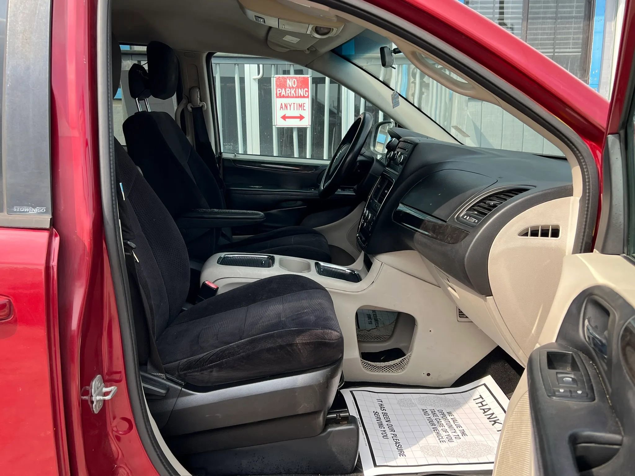 Used 2014 Dodge Grand Caravan SXT image 12