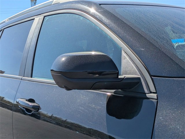 Used 2025 Chevrolet Equinox LT w/ Convenience Package II image 11