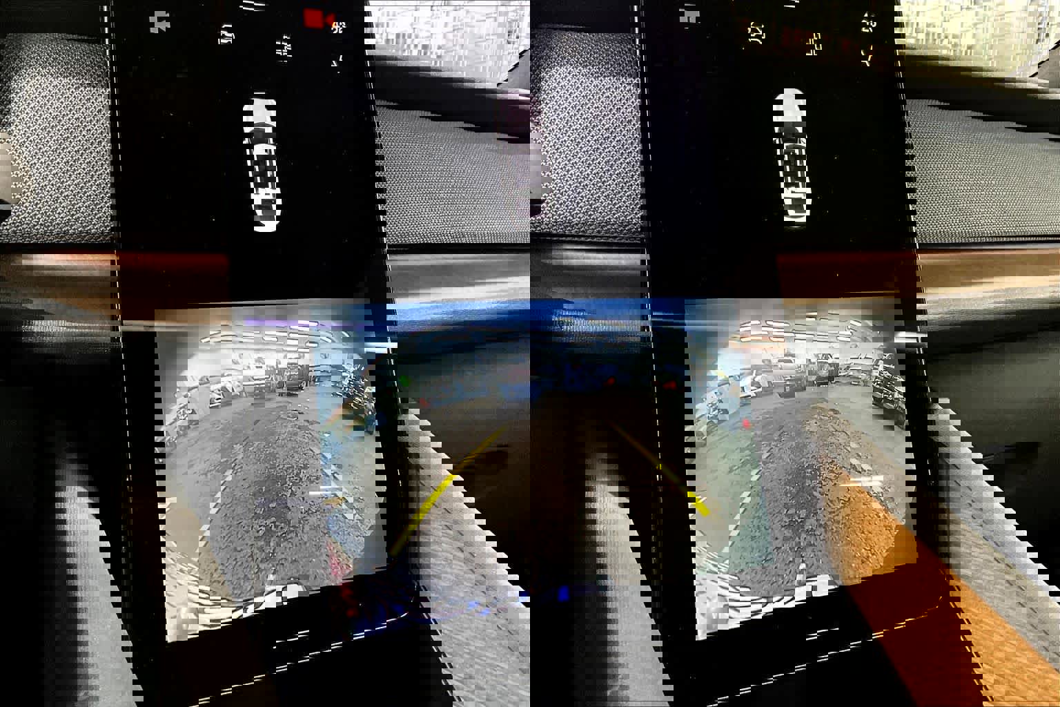 Used 2022 Polestar Polestar 2 w/ Plus Package image 26