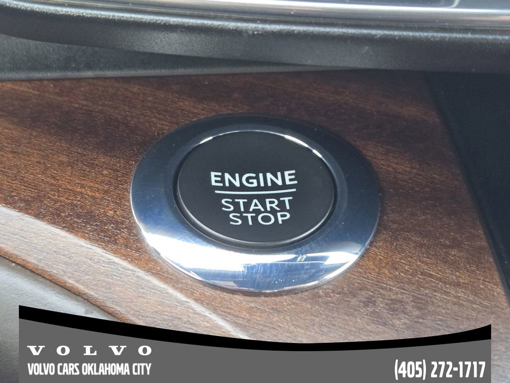 Used 2022 Ford Explorer King Ranch w/ Premium Technology Package image 21