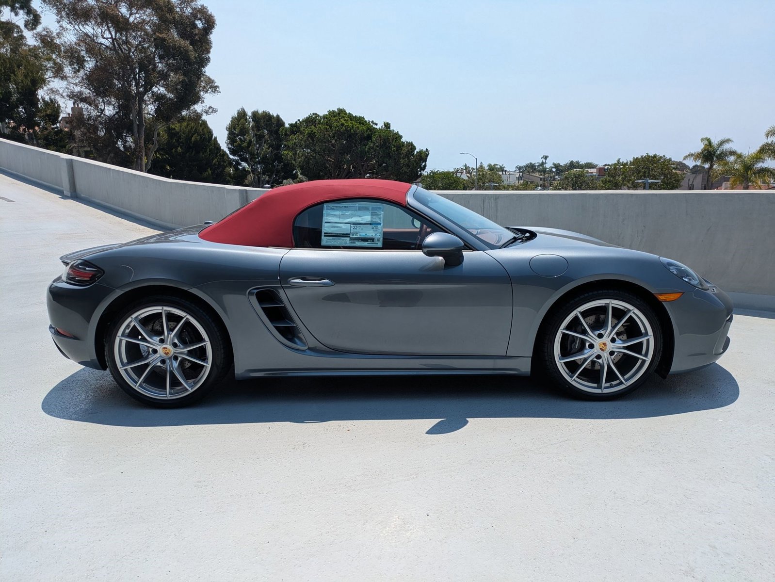New 2025 Porsche 718 Boxster image 8