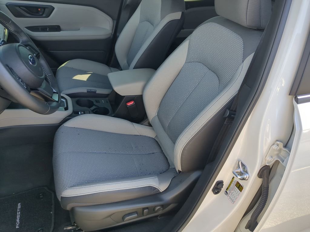 Used 2025 Subaru Forester Premium w/ Convenience Package #1 image 19