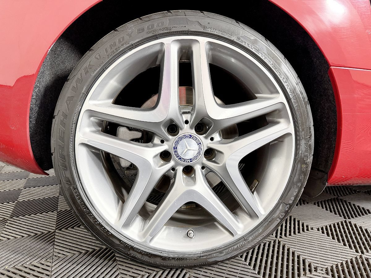 Used 2015 Mercedes-Benz SLK 250 image 25