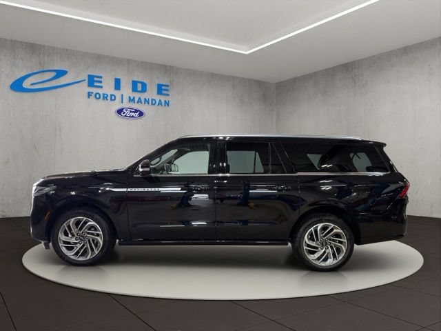 Used 2025 Lincoln Navigator L Reserve AWD/4WD image 12