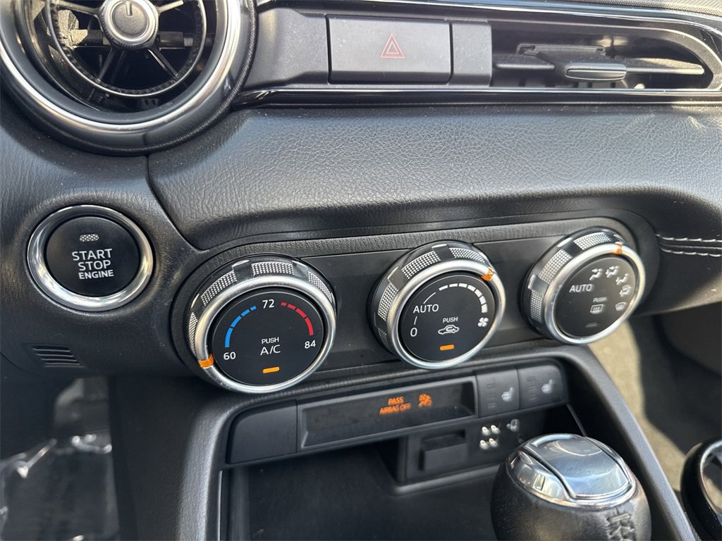 Used 2022 MAZDA MX-5 Miata Grand Touring w/ Weather Package image 51