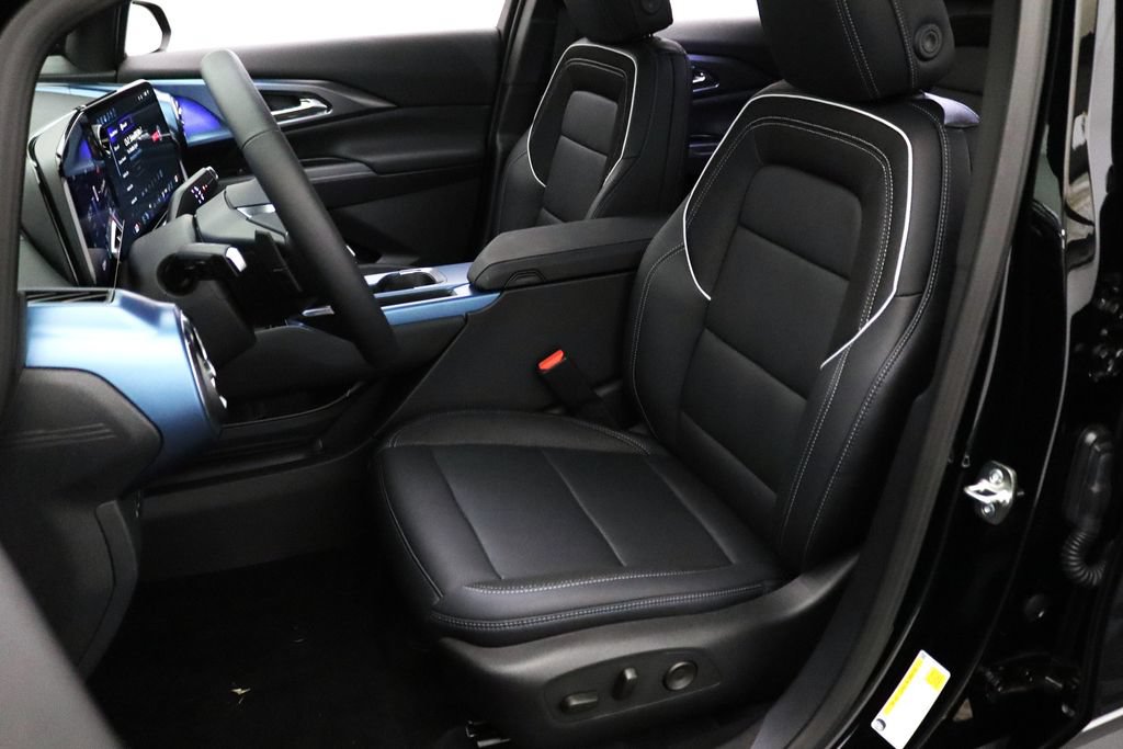 Certified 2026 Chevrolet Equinox EV LT w/ Convenience Package II FWD image 9