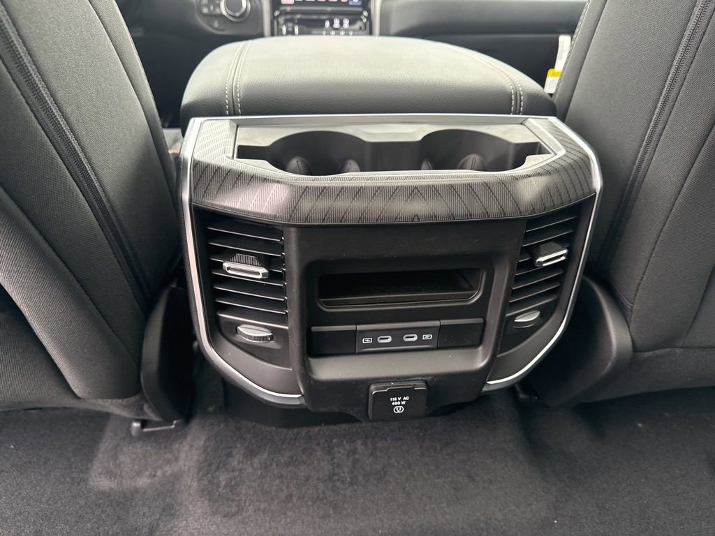 New 2026 RAM 1500 4x4 Crew Cab image 23