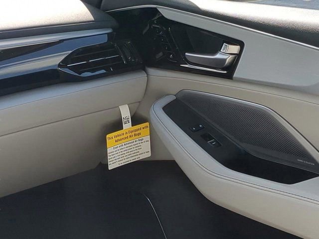 Certified 2026 Acura MDX w/ Technology Package FWD image 13