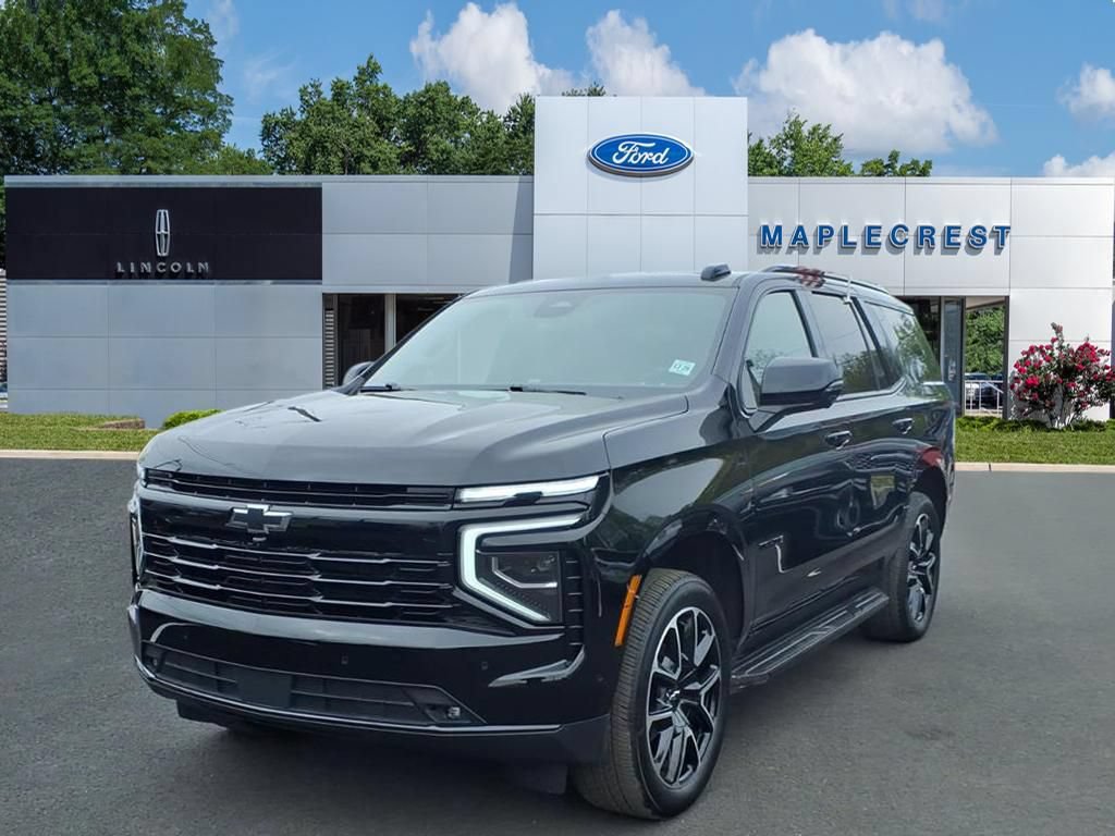Used 2025 Chevrolet Tahoe RST w/ Comfort Package AWD/4WD image 2
