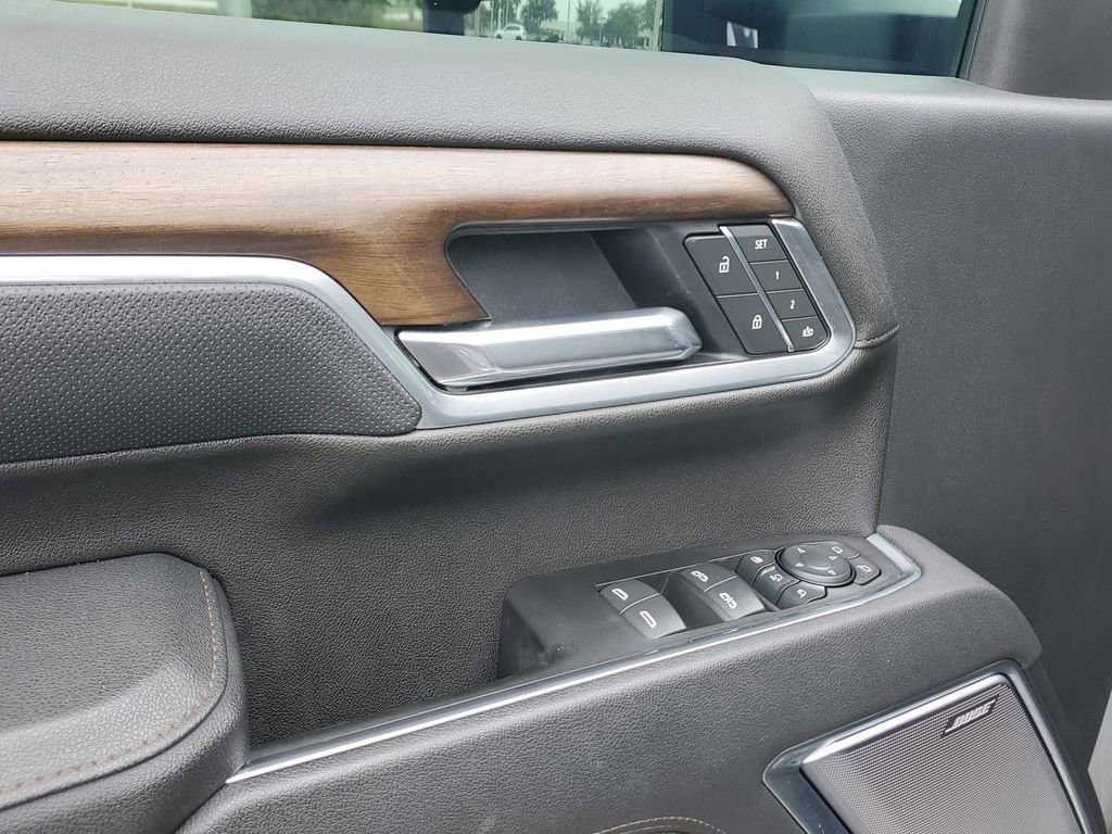 Used 2025 Chevrolet Silverado 2500 High Country w/ Technology Package image 22