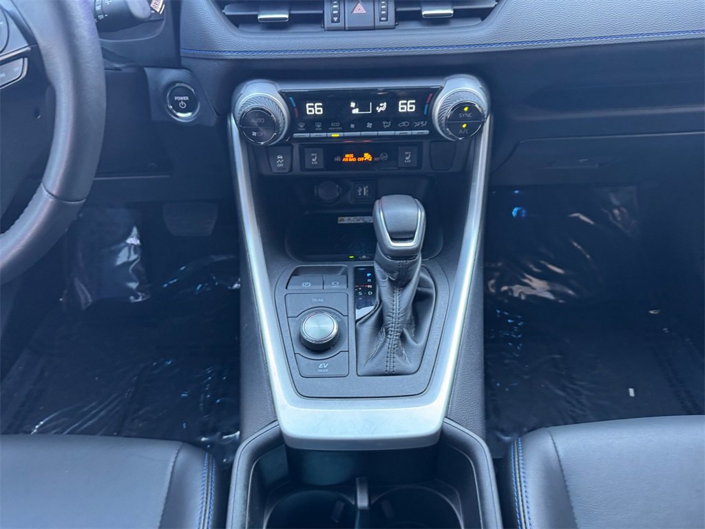 Used 2024 Toyota RAV4 XSE image 11