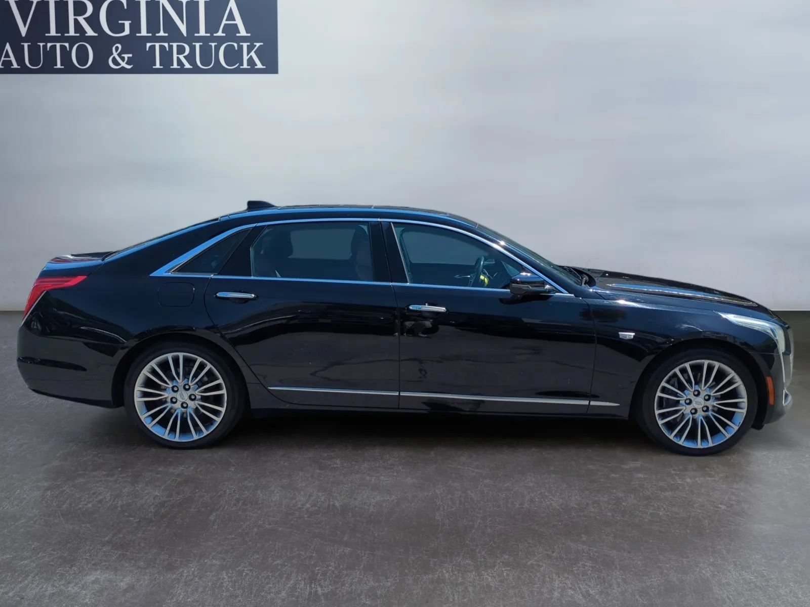 Used 2016 Cadillac CT6 Premium Luxury w/ Driver Assist Package AWD/4WD image 7