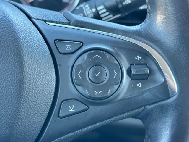 Used 2019 Buick Enclave Essence image 21