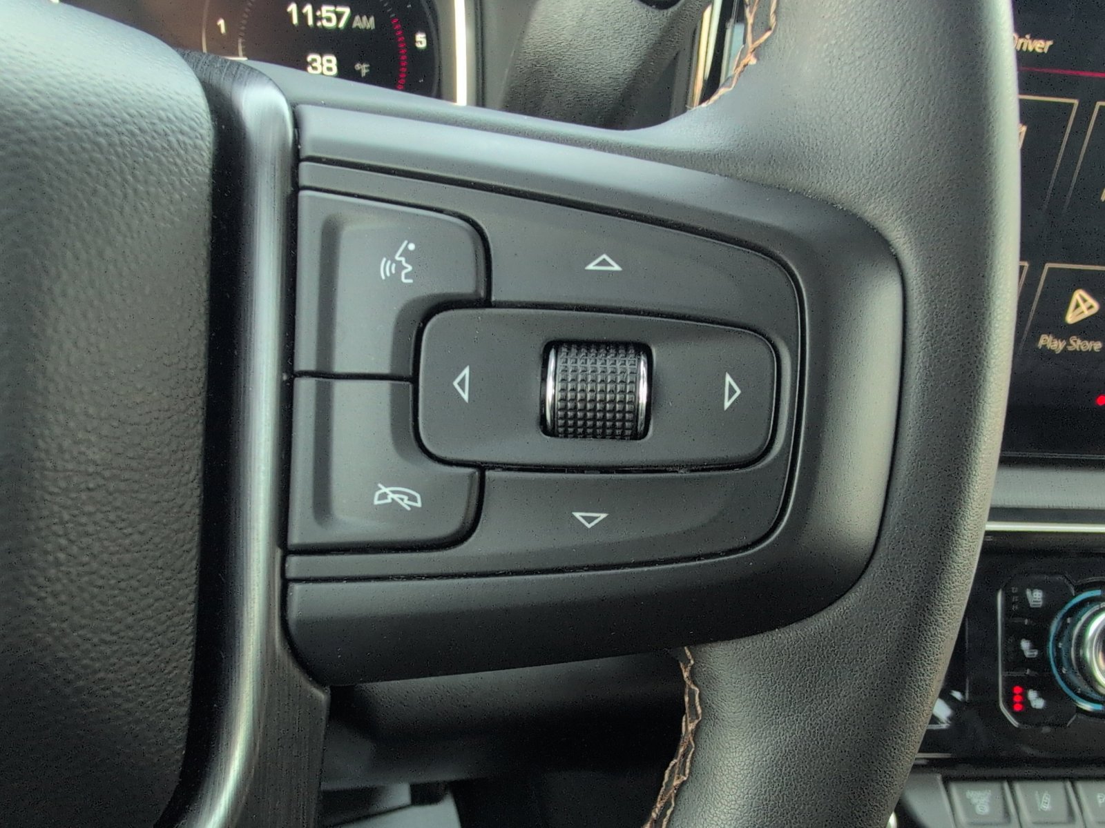 Used 2024 GMC Sierra 2500 AT4 w/ Technology Package image 25